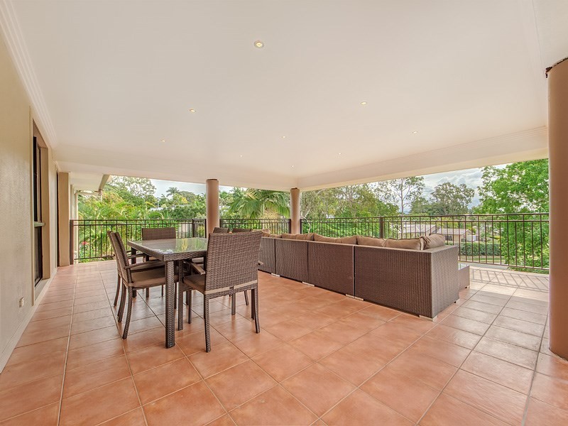 Mount Ommaney QLD 4074