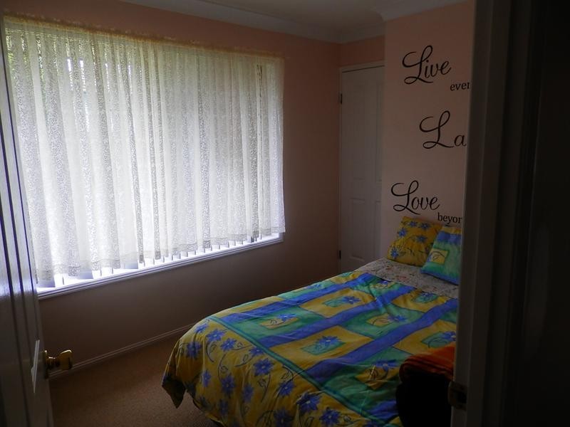 4 Bowerbird Close, Doolandella QLD 4077