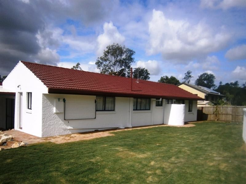 Mount Ommaney QLD 4074