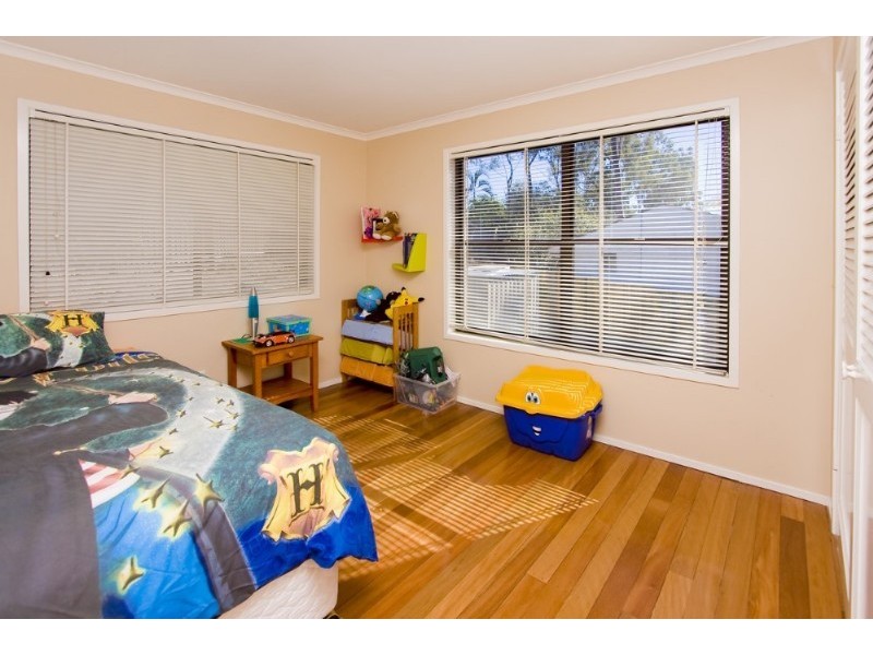 Mount Ommaney QLD 4074