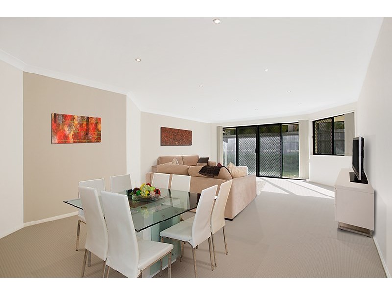 30 Bellfield Place, Westlake QLD 4074