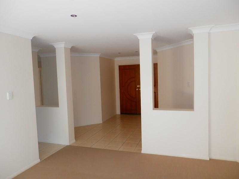 30 Bellfield Place, Westlake QLD 4074