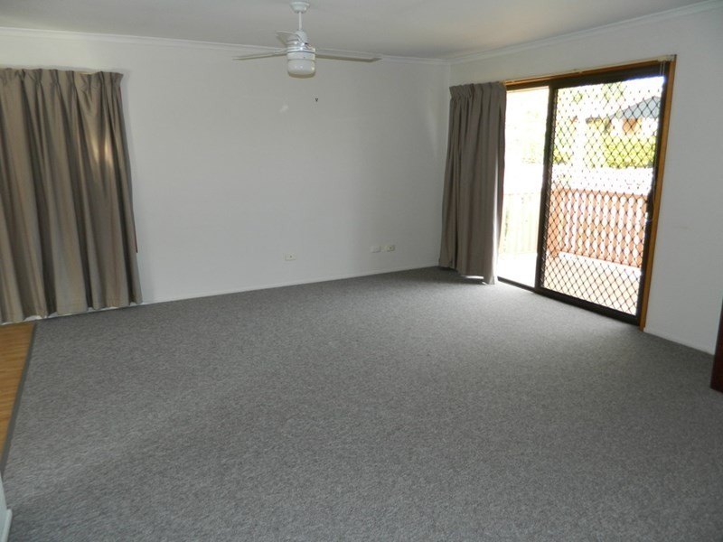 33 Loddon Street, Riverhills QLD 4074