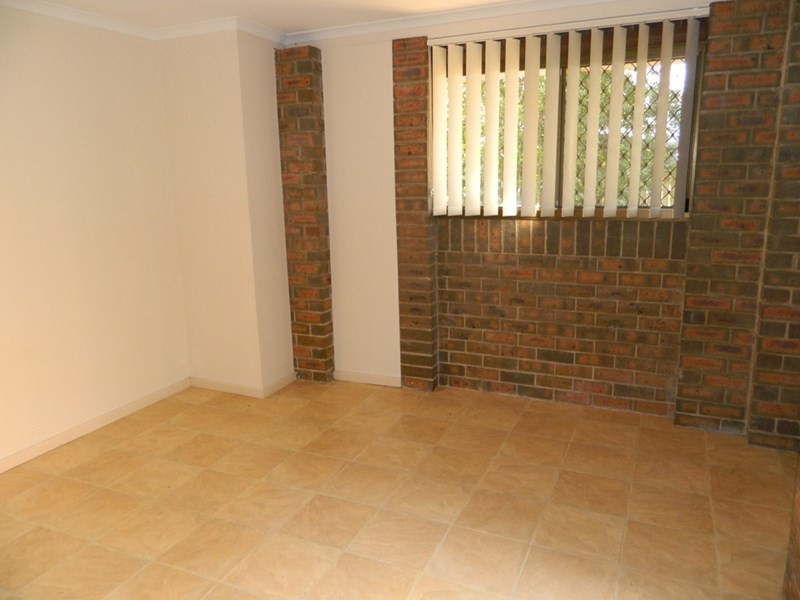 33 Loddon Street, Riverhills QLD 4074