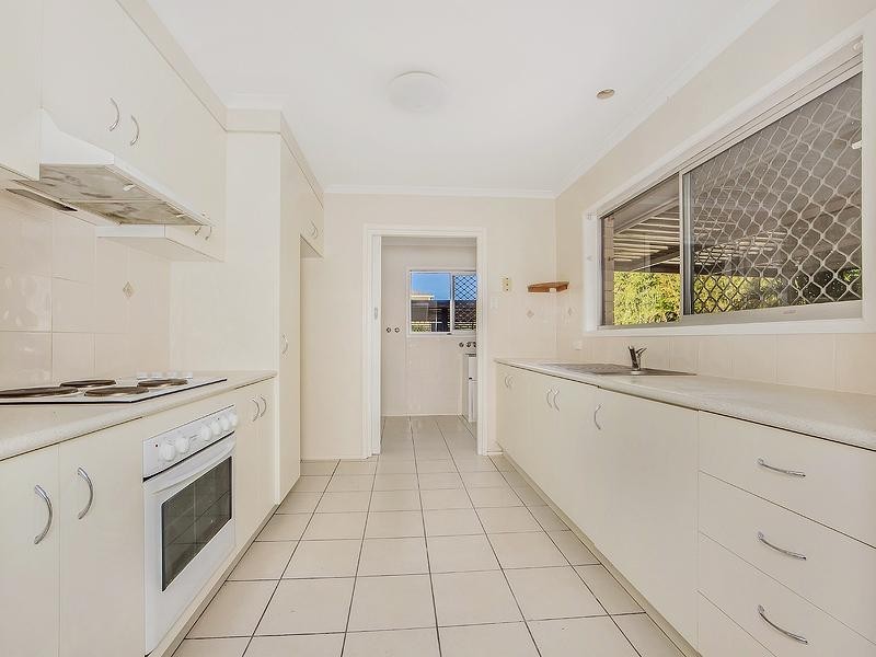 42 Buffalo Street, Riverhills QLD 4074