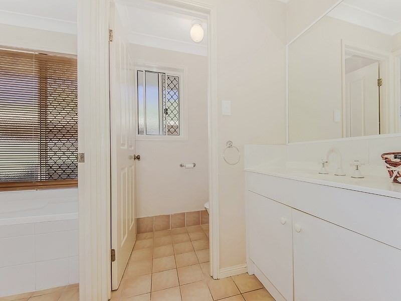 1 Trevino Place, Wacol QLD 4076