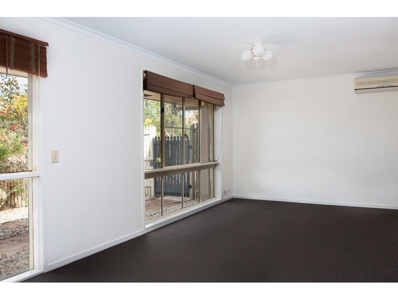 Sinnamon Park QLD 4073