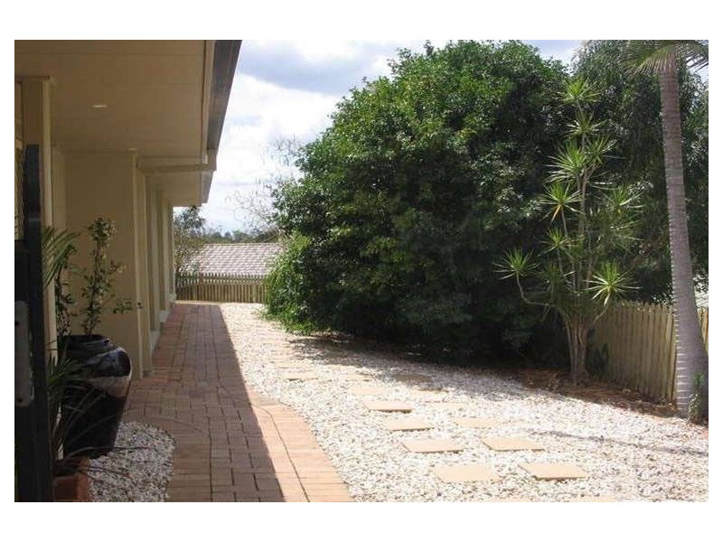 Sinnamon Park QLD 4073