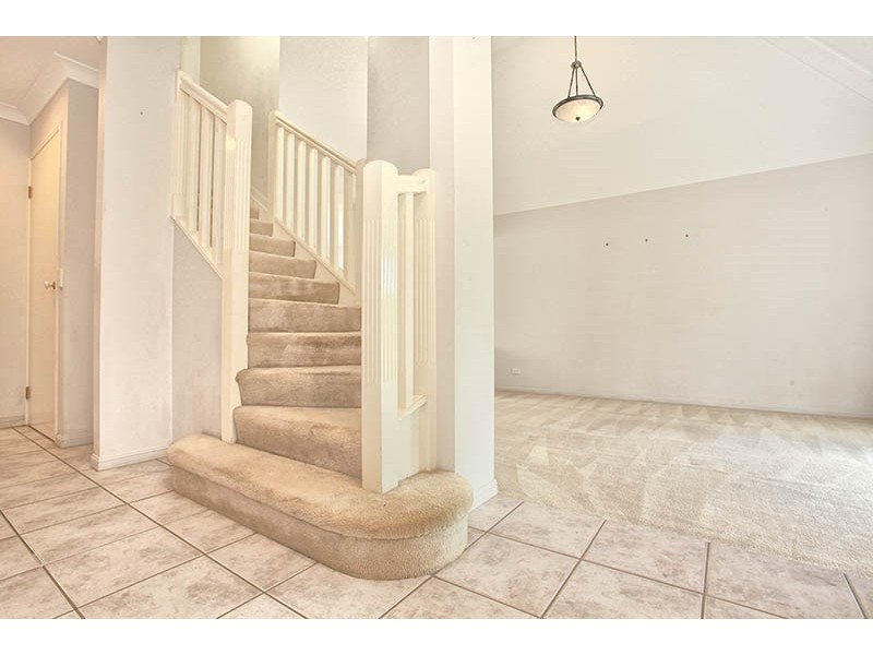 37 Balaton Street, Westlake QLD 4074