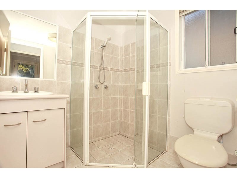 37 Balaton Street, Westlake QLD 4074