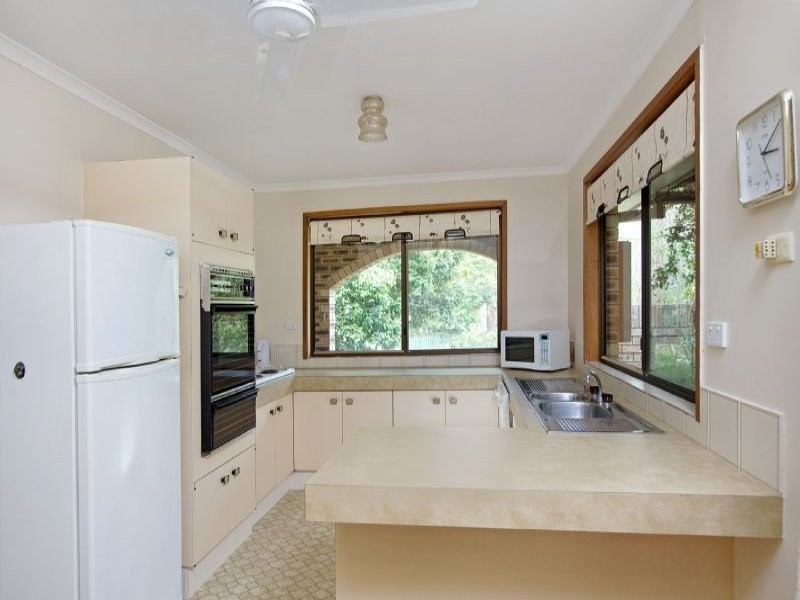 28 Pallert Street, Middle Park QLD 4074