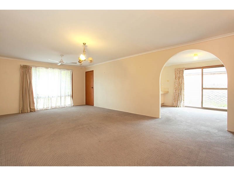 28 Pallert Street, Middle Park QLD 4074