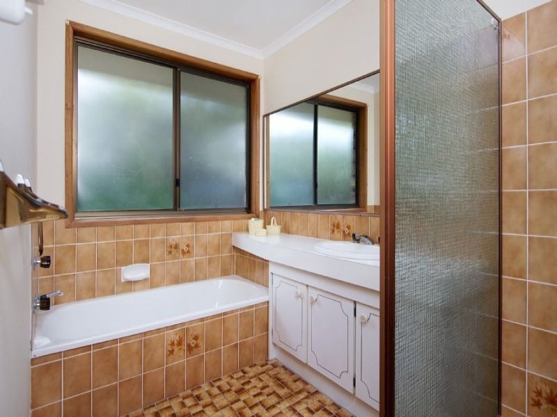 28 Pallert Street, Middle Park QLD 4074