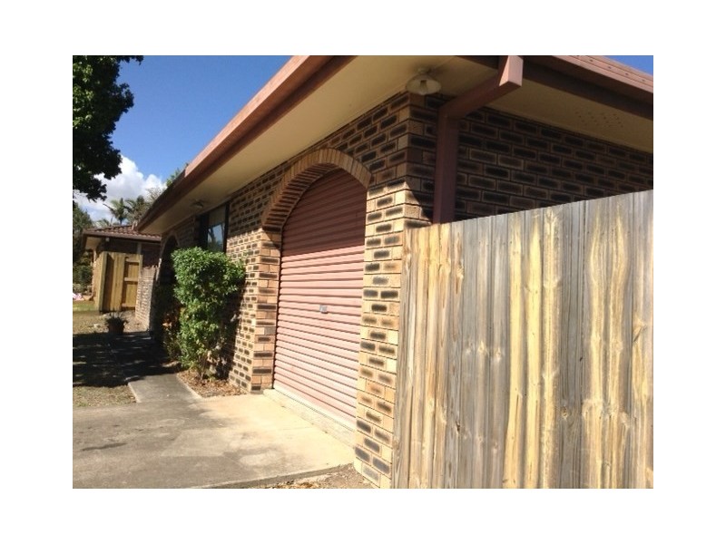 28 Pallert Street, Middle Park QLD 4074