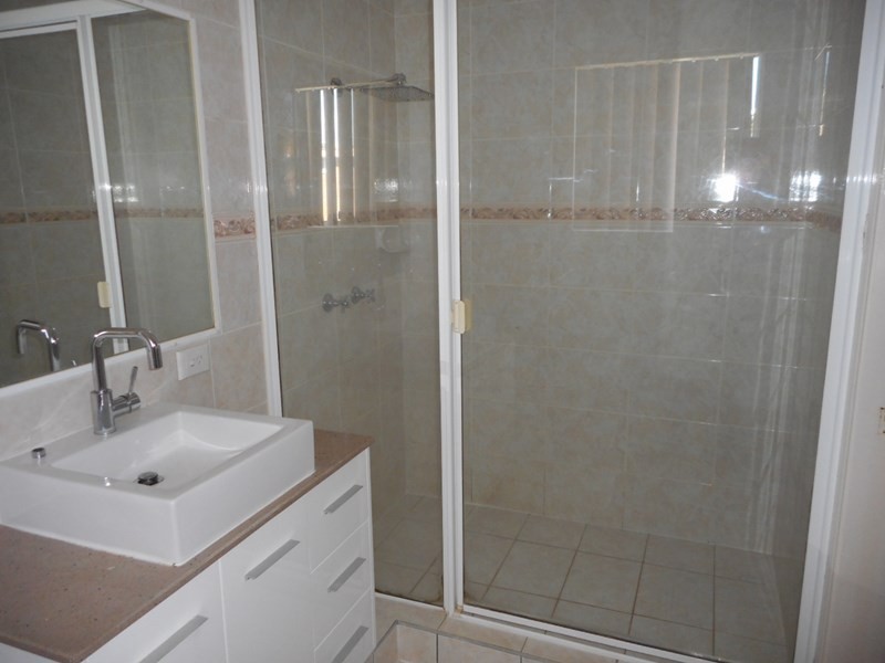 Mount Ommaney QLD 4074