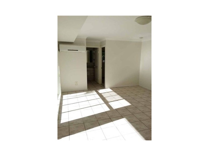 Mount Ommaney QLD 4074