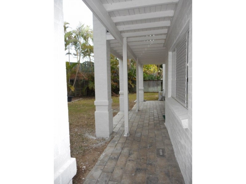 Mount Ommaney QLD 4074