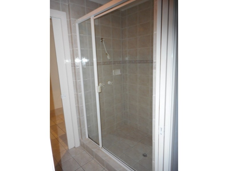 Mount Ommaney QLD 4074