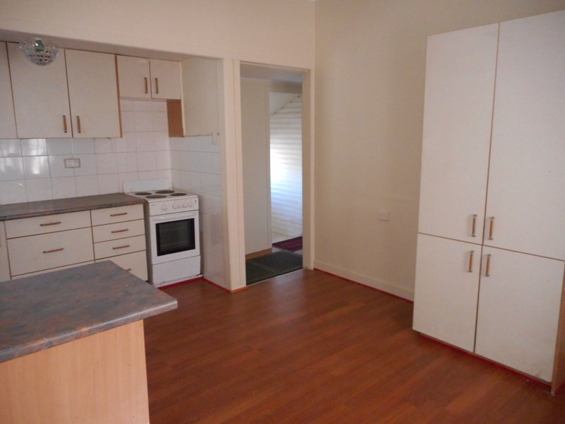 132 Jutland Street, Oxley QLD 4075