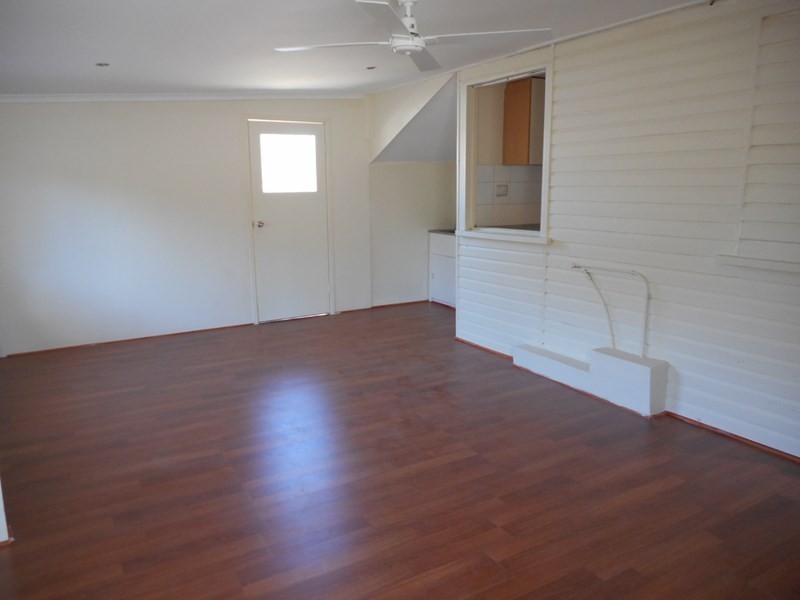 132 Jutland Street, Oxley QLD 4075