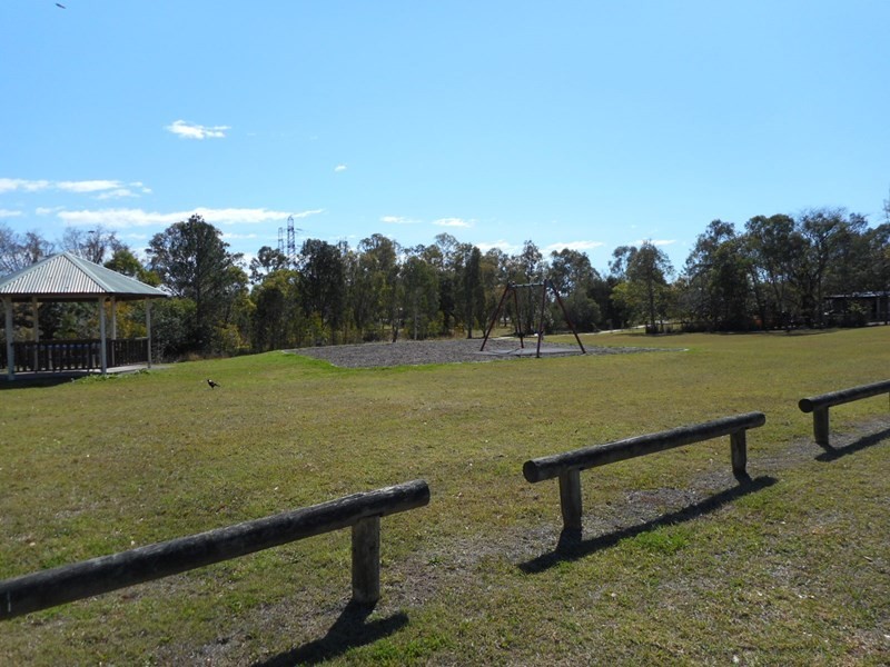 132 Jutland Street, Oxley QLD 4075