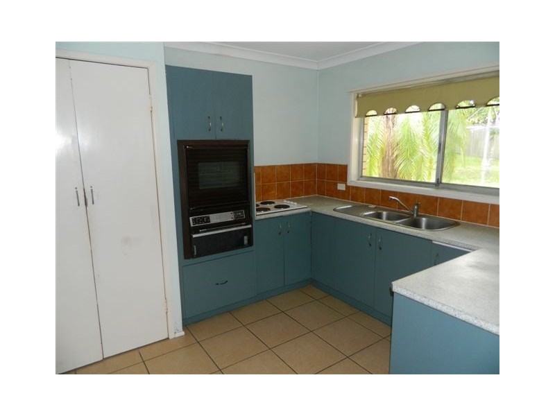 16 Horizon Drive, Jamboree Heights QLD 4074