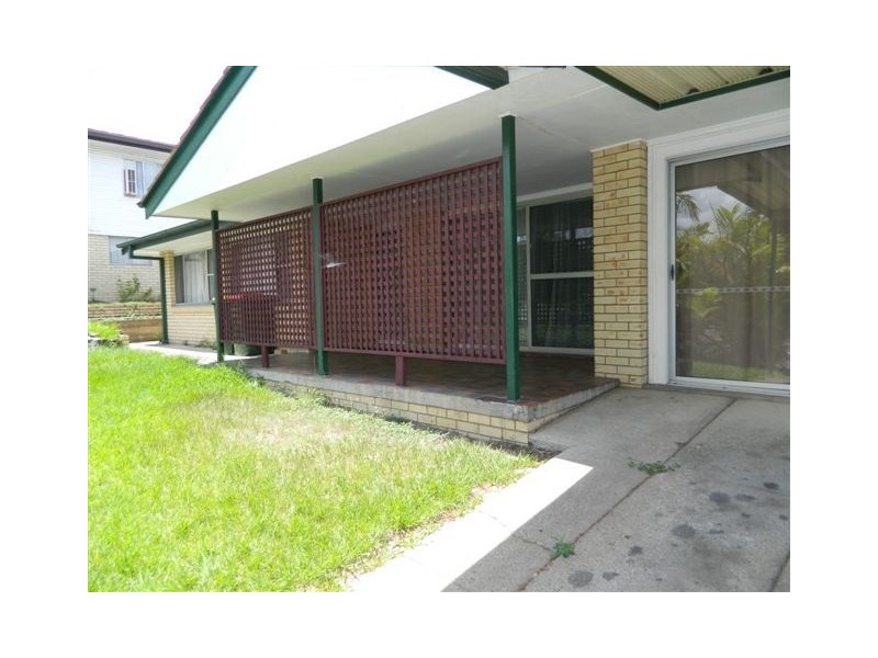 16 Horizon Drive, Jamboree Heights QLD 4074