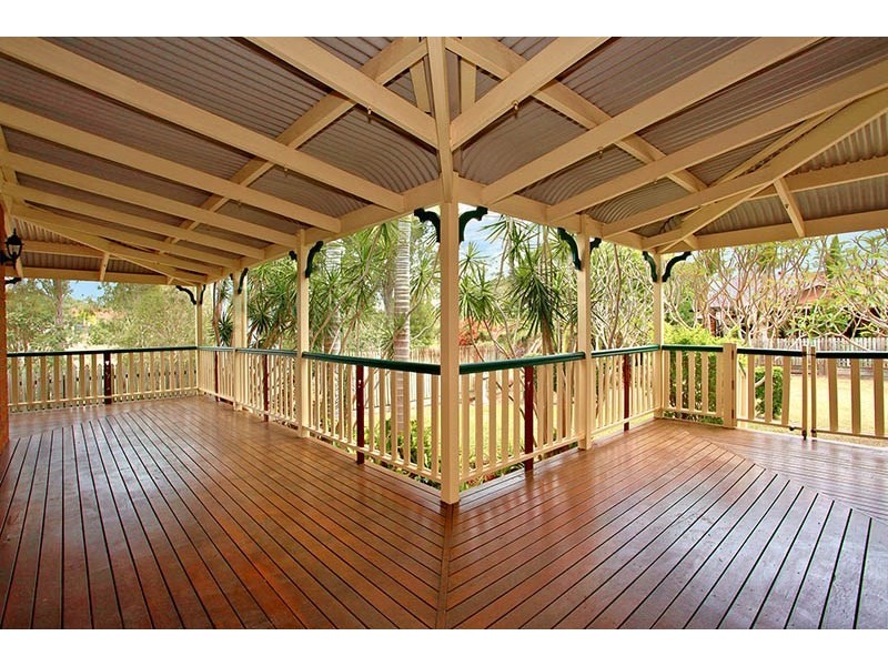 4 Curlew Place, Riverhills QLD 4074