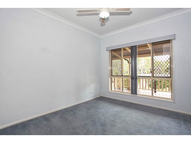 4 Curlew Place, Riverhills QLD 4074