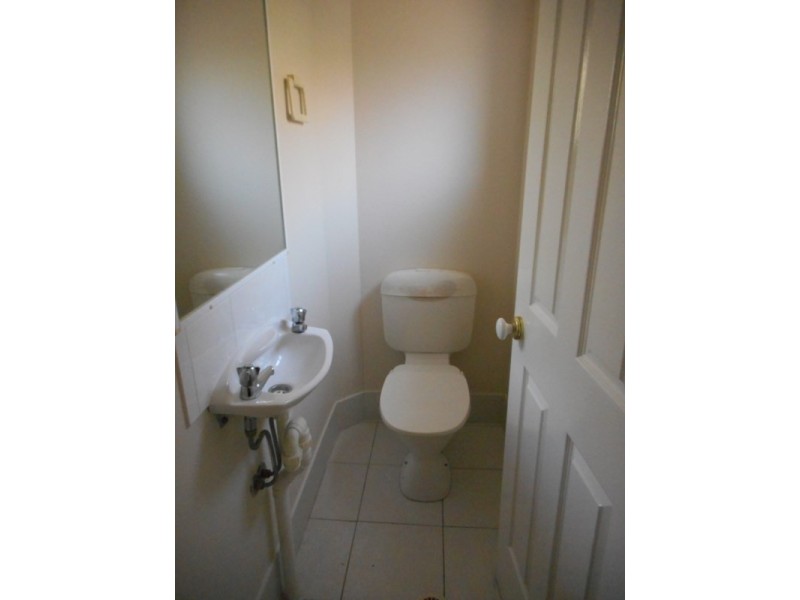 Mount Ommaney QLD 4074