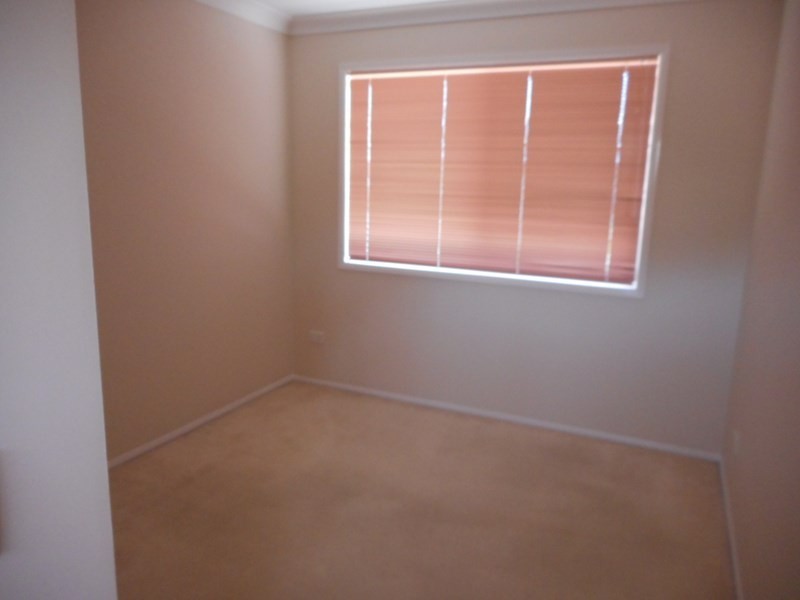 Mount Ommaney QLD 4074