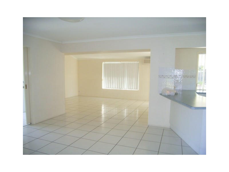 Sinnamon Park QLD 4073