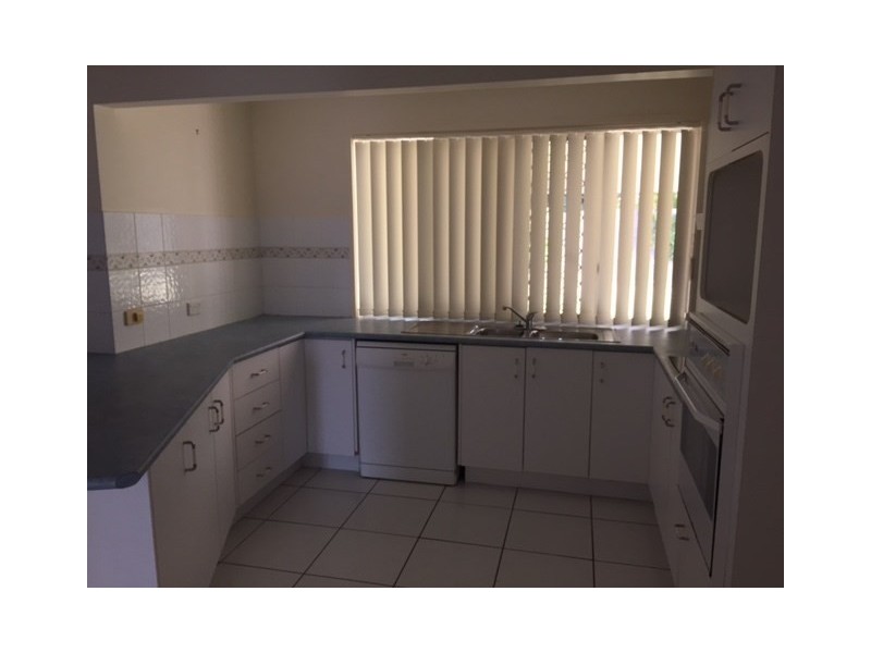 Sinnamon Park QLD 4073