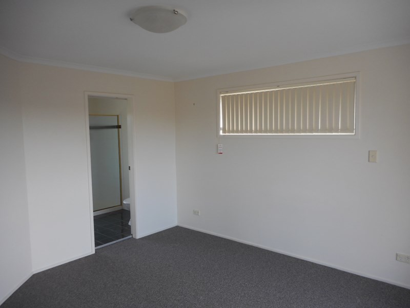 Sinnamon Park QLD 4073