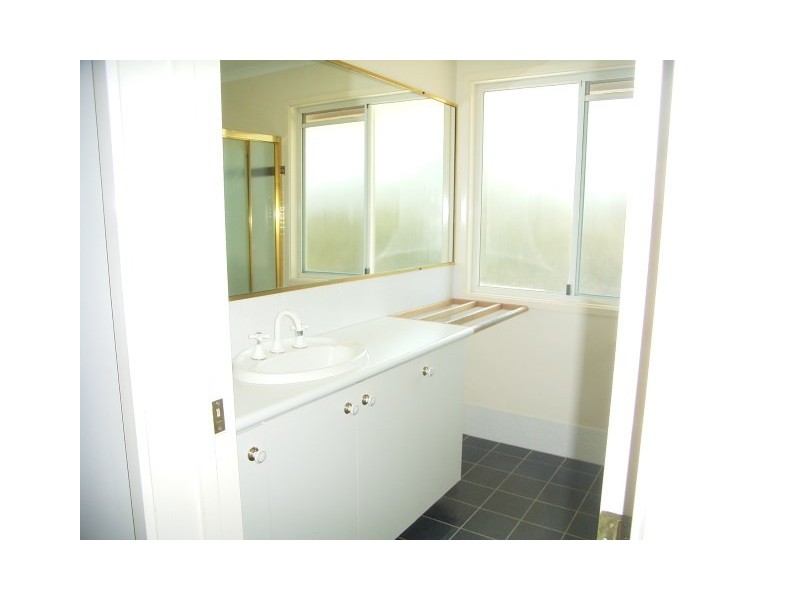 Sinnamon Park QLD 4073