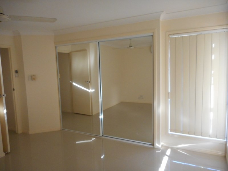 Sinnamon Park QLD 4073