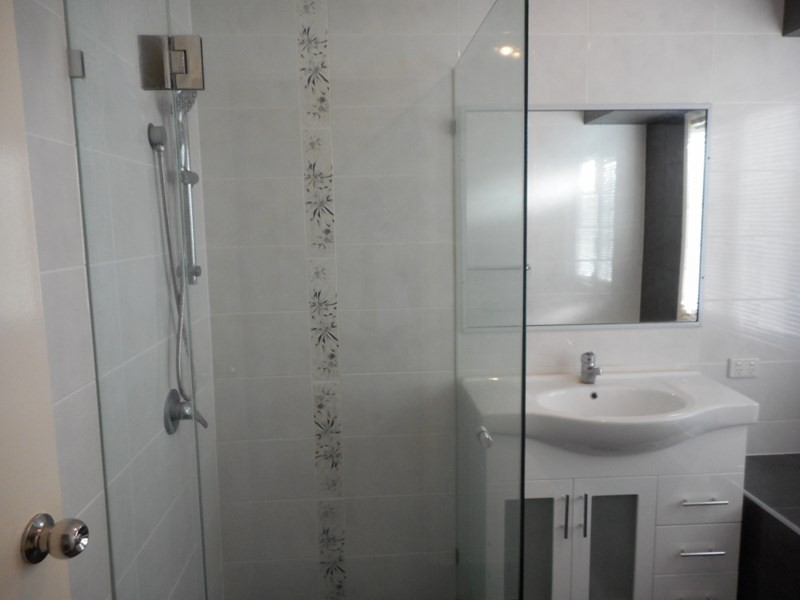 Sinnamon Park QLD 4073