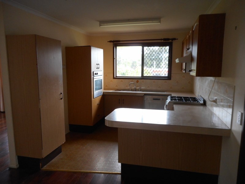 Jindalee QLD 4074