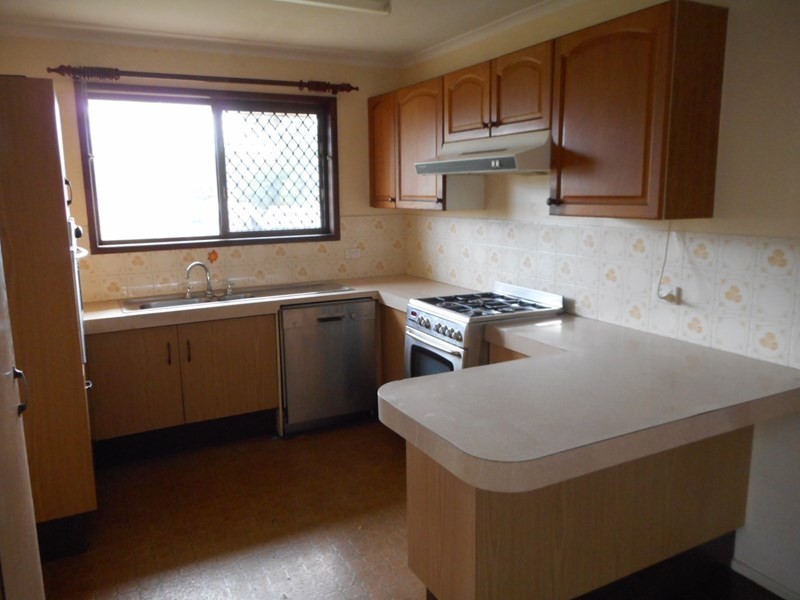 Jindalee QLD 4074