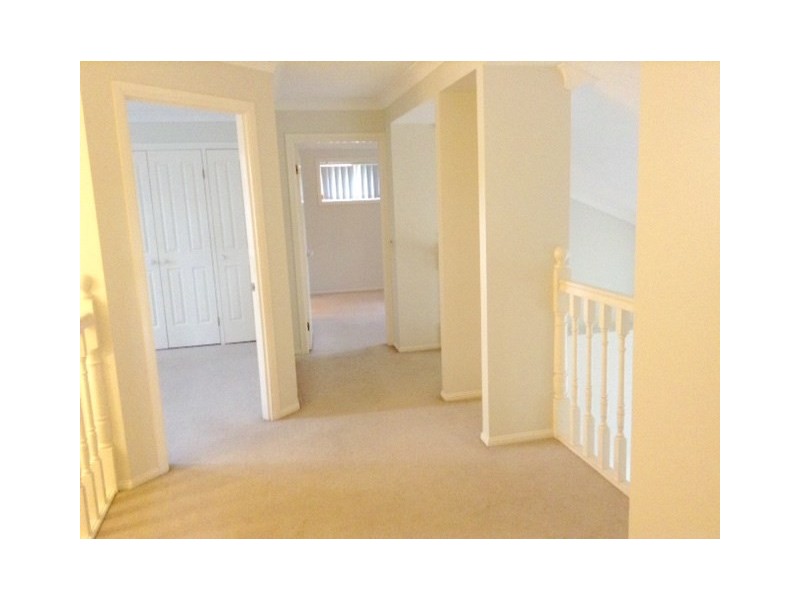 9/15 Abel Smith Crescent, Mount Ommaney QLD 4074