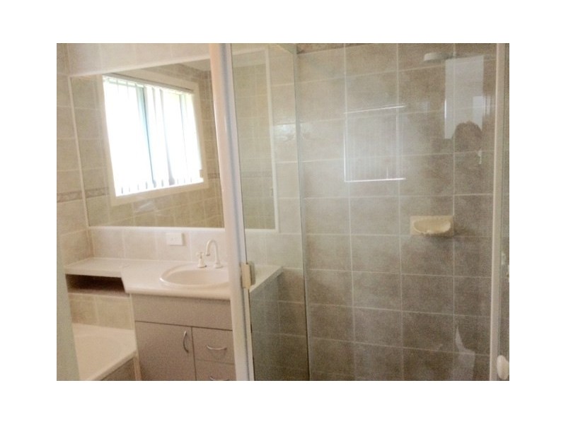 9/15 Abel Smith Crescent, Mount Ommaney QLD 4074