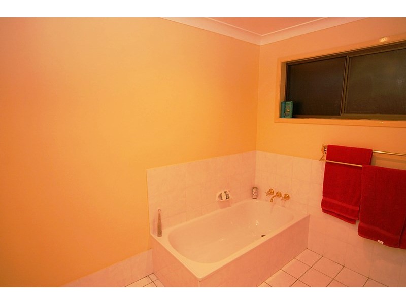 39 Tekapo Street, Westlake QLD 4074