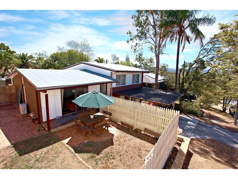 24 Sabot Street, Jamboree Heights QLD 4074
