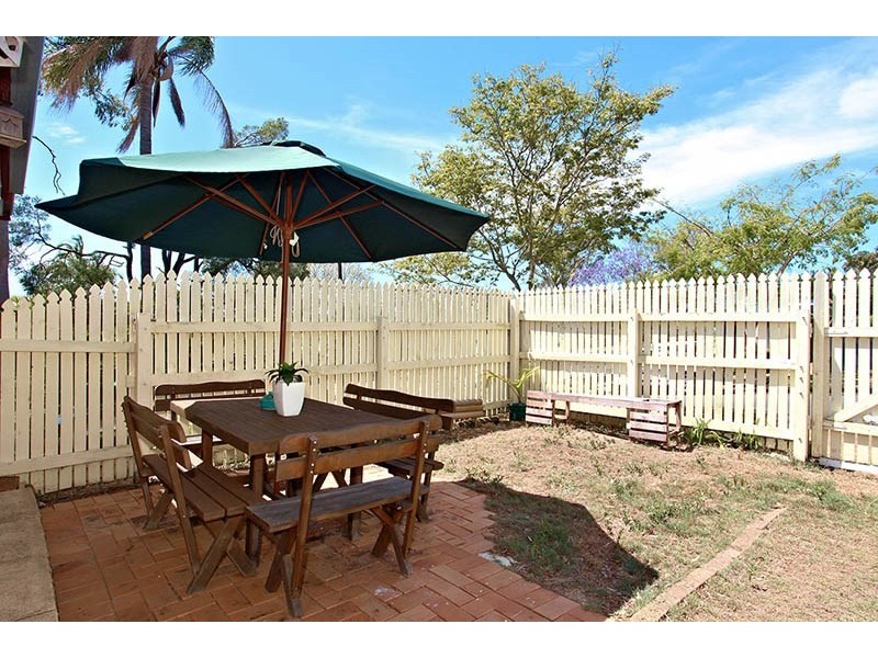 24 Sabot Street, Jamboree Heights QLD 4074