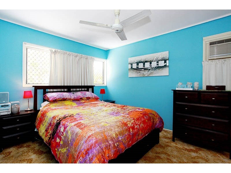 24 Sabot Street, Jamboree Heights QLD 4074