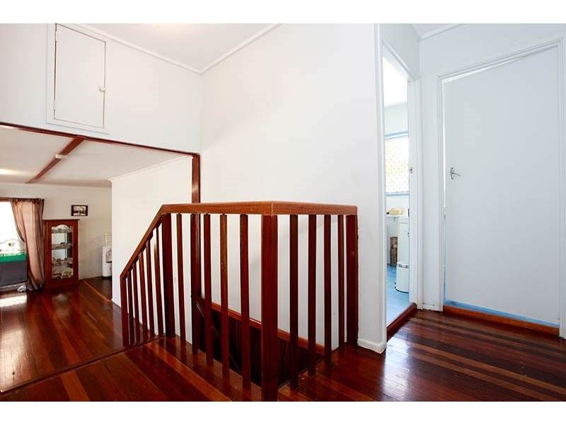 24 Sabot Street, Jamboree Heights QLD 4074