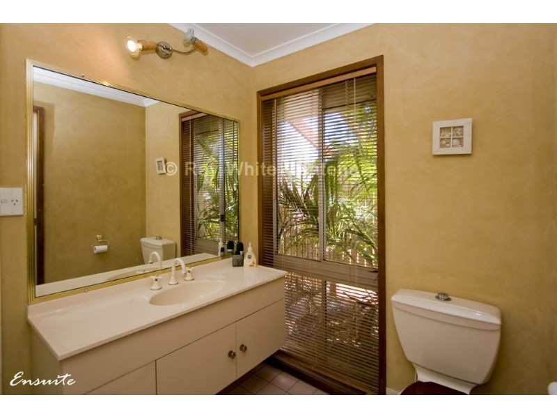 Sinnamon Park QLD 4073