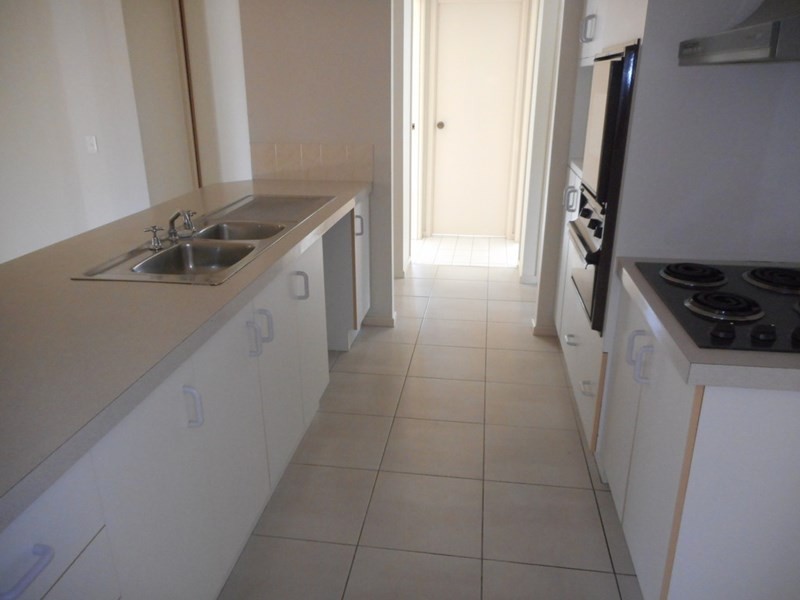 5 Lindesay Court, Sinnamon Park QLD 4073