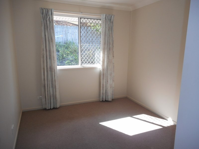 5 Lindesay Court, Sinnamon Park QLD 4073