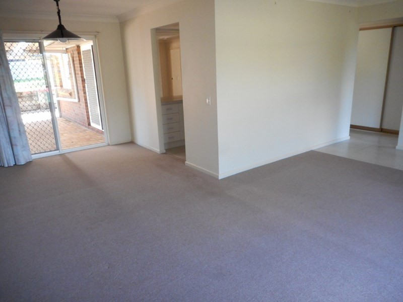 5 Lindesay Court, Sinnamon Park QLD 4073